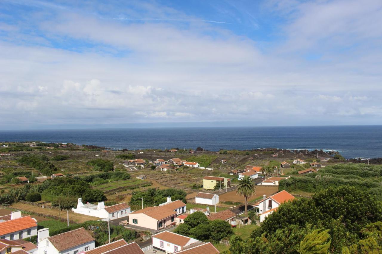 Апартаменты Pedras Negras House Biscoitos  Экстерьер фото